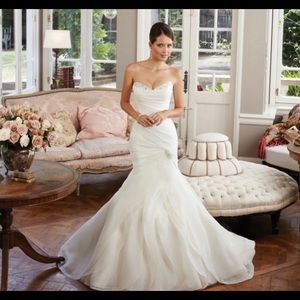 Never worn, Brand NEW Sophia Tolli Wedding Dress